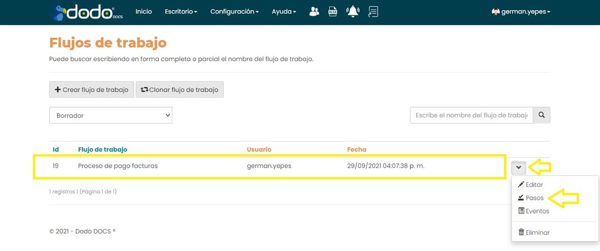 Pestaña lateral de un flujo de trabajo con la opción Pasos señalada.