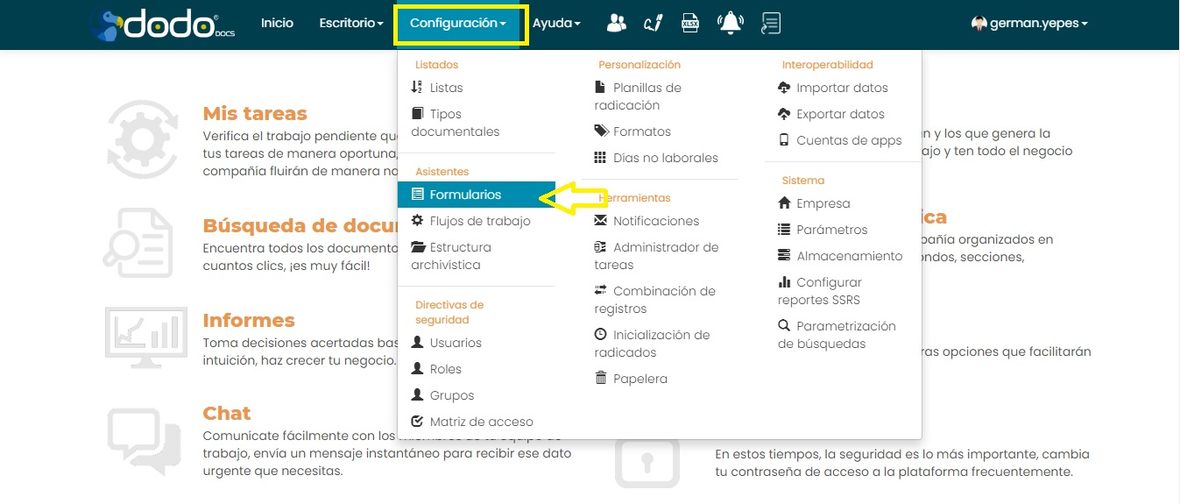 Menú Configuración desplegado, con Formularios señalado dentro del grupo Asistentes.