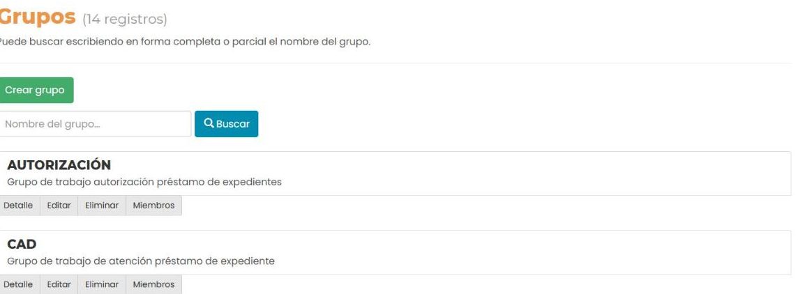 Pantalla «Grupos»: botón «Crear grupo», buscador, y una tarjeta por grupo con su nombre, su descripción y los botones Detalle, Editar, Eliminar y Miembros.